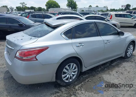 2013 Nissan Altima 2.5 S из США, поврежденный, VIN 1N4AL3AP0DC248221